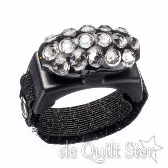 SALE Thread Cutterz Ring Zwart 3 rijen Swarovski Kristallen