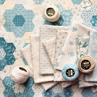 COUPON Bluebird | Linen & Lace Glacier [9772LB] 115x110cm