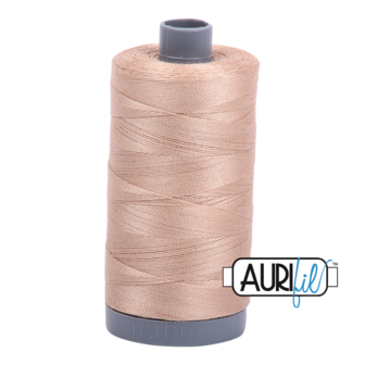 Aurifil Mako28 #2314 Medium Beige - 750m Quiltgaren