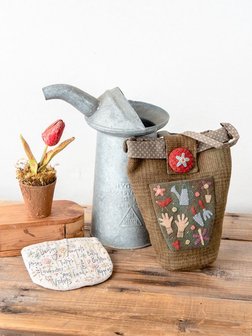 Anni Downs - Simply Home, Quilts and Little Things 