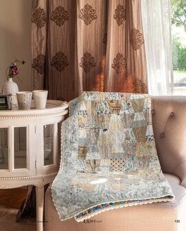 Di Greig - Simply Neutral... a narrative of quilts 