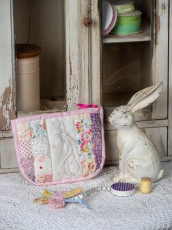 Sue Stichbury - Calico &amp; Stitch *IN BESTELLING*