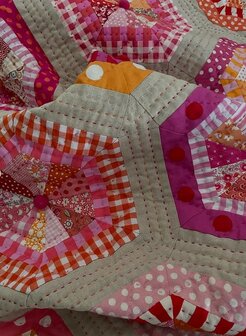 Cosy by Jet | Patroonboekje 9 - The Wheel of Fortune Quilt *PREORDER*