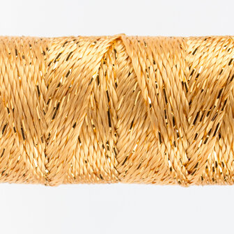 Dazzle 8wt | 1176 Peach Fuzz by Sue Spargo