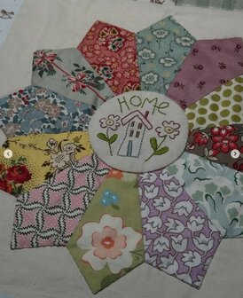 The Birdhouse | Patroon - Light &amp; Shade Quilt [D409]