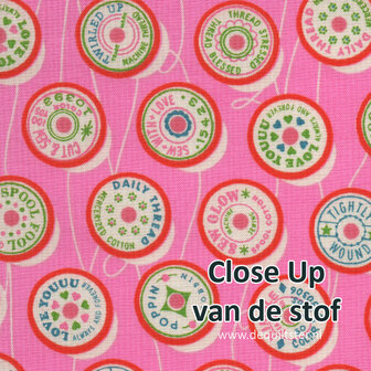 Ruby Star Society | Trinketry - Spools Flamingo [0111-17]