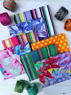 Kaffe Fassett | Voluptuous in Pastel [PWPJ083.PASTEL]