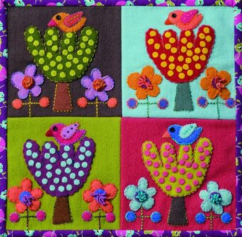 Miniquiltje gemaakt met alle 4 de kleurstellingen
