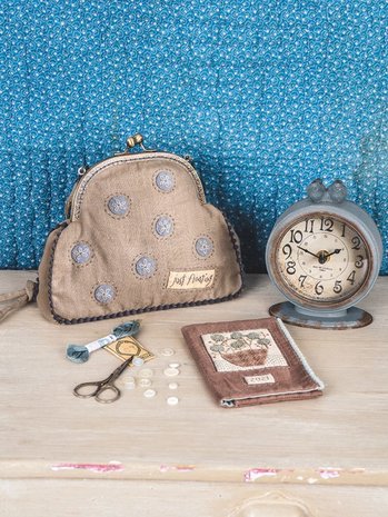 Anni Downs - Simply Home, Quilts and Little Things 