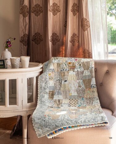 Di Greig - Simply Neutral... a narrative of quilts 