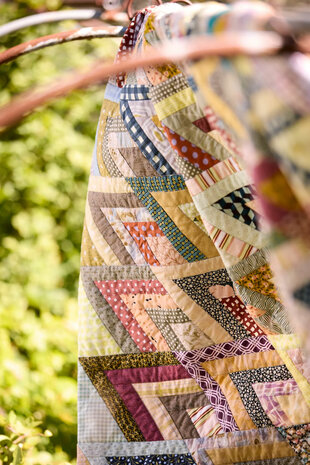 Jen Kingwell - Foundation Piecing Papers 'Trentham' *PRE-ORDER*