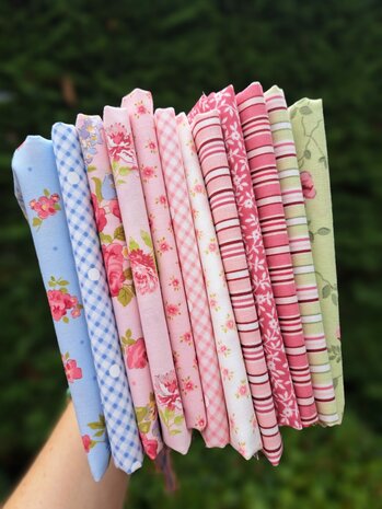 COUPON A Very Sweet Christmas | Rose Stripe [3066-11] 50x110cm**