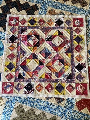 EEN DAG MET... | Jenny Bear & Doll Quilt Swap