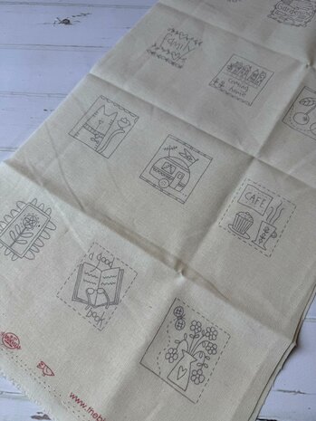 The Birdhouse | Stitchery Panel - Heartstrings Quilt [3286]