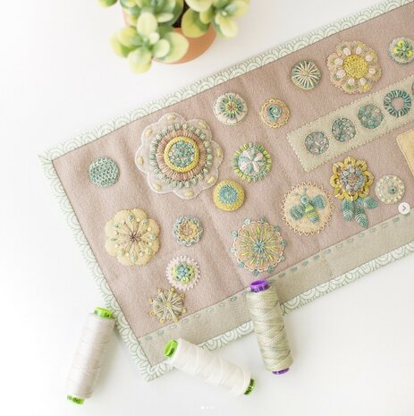 Sue Spargo | Tranquil Garden Needle Roll 