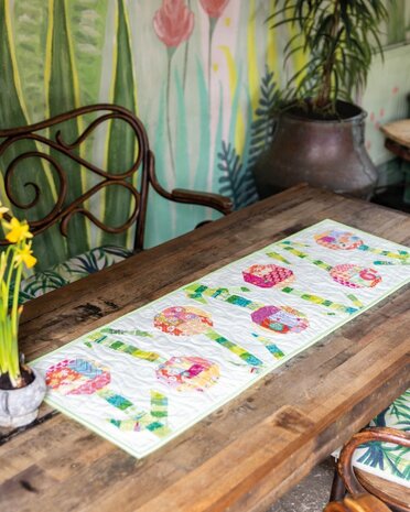 Emily Bailey | Scrap Quilts, from crumbs, strips & strings