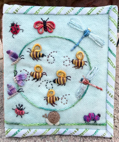 Beth Upstill | Garden of Embroidered Bugs *RESERVEER*